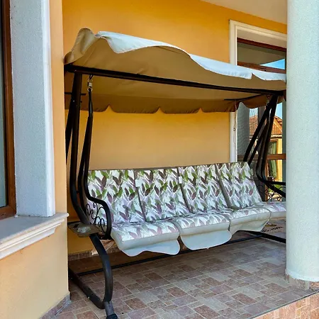 Rose Villa *
